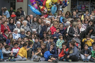Los gigantes llenan las calles de Estella por las fiestas de la Virgen del Puy