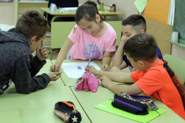 Alumnad el CP Francisco Javier Sáenz de Oiza de Cáseda durante una jornada de clase.
