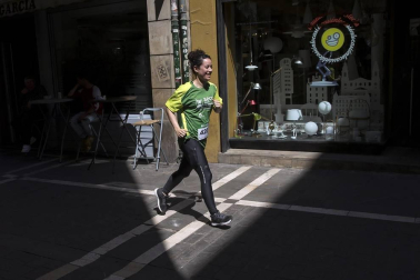 La capital navarra acogió este domingo, 2 de junio, la marcha en la que participaron alrededor de 4.000 personas, según los datos de la organización