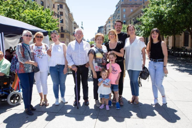 El 1 de junio ACODIFNA, Asociación Coordinadora de Personas con Discapacidad Física de Navarra, puso en marcha su jornada anual de sensibilización bajo el nombre 'Siéntate, Participa y Cuéntanos', que se desarrolló en la Plaza del Castillo. Además del stand informativo se abrieron zonas de juegos inclusivos y deportes adaptados. Durante el evento se procedió a la entrega del Premio ACODIFNA 2019 y los galardones del Concurso de Dibujo infantil.