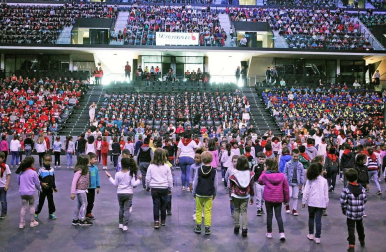 Fotos del concierto de La Pamplonesa en el Navarra Arena ante 7.000 escolares de 32 colegios