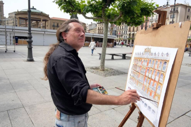 El paseante que camina sin prisa por esta plaza sin castillo descubre un lienzo de vidas. Un mundo de contrastes. Desde el cielo, se asemeja a una pantalla gigante donde la gente entra y sale. Así es un día cualquiera en su corazón