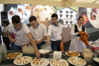 Fotos del día de la cuajada en la Ulzama