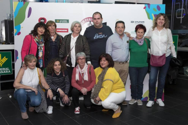 El personal que colaboró en la carrera disputada en Pamplona el sábado 8 de junio celebró una fiesta en una discoteca de Pamplona.