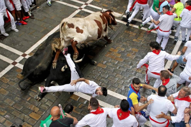 Fotos de Diario de Navarra de los mejores momentos de los encierros de San Fermín de 2018