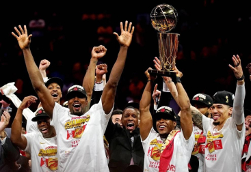Marc Gasol, Ibaka y Scariolo conquistan el anillo de la NBA con Toronto Raptors