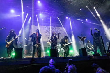 El festival Ribera Sound, que desde el viernes ha celebrado en Tudela su primera edición, ha finalizado con "éxito" tras sumar una asistencia de más de 9.000 personas.