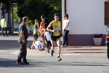 Algo más de 100 corredores participaron en la XV edición de la cita celebrada este sábado 15 de junio en Iturmendi.