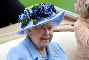 Fotos de los tocados y chisteras en las carreras de Ascot