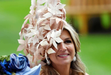 Fotos de los tocados y chisteras en las carreras de Ascot