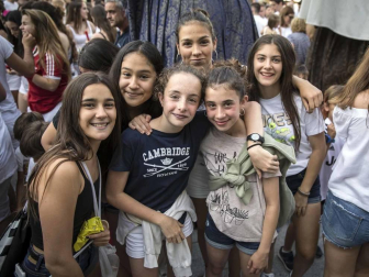 El presidente del Mutilvera y dos de los capitanes se encargaron de lanzar el cohete.