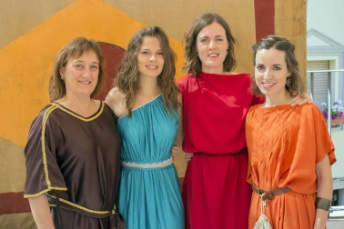 Mendigorría ha celebrado del 14 al 16 de junio el XVIII Festival Romano de Andelos. Durante estos días se organizaron diferentes actividades lúdicas que trasformaron este pueblo, situado en la Merindad de Olite, y le hicieron viajar 2.000 años atrás. Entre ellas, se incluyeron tres visitas guiadas al yacimiento histórico que da nombre al evento.