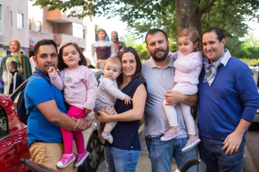 El viernes 14 de junio el barrio pamplonés de Azpilagaña se reunió en la plaza Luis Morondo para dar inicio a sus fiestas con el tradicional chupinazo, en la que participó la comparsa de gigantes Gartxot, impulsada por el propio vecindario. La fiesta se trasladó posteriormente a la carpa, donde se celebró una cena popular y un concierto.