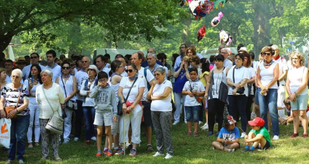 Más de 6.000 alsuarras se reunieron este sábado para celebrar a San Pedro en un día caluroso de verano lleno de tradición.