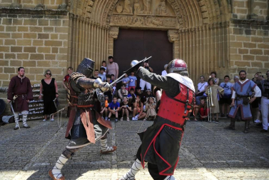 Los 390 que se registraron disuadieron a visitantes y locales de acudir en el segundo día de fiesta medieval