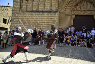 Los 390 que se registraron disuadieron a visitantes y locales de acudir en el segundo día de fiesta medieval