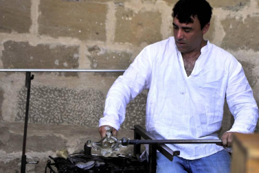 Los 390 que se registraron disuadieron a visitantes y locales de acudir en el segundo día de fiesta medieval