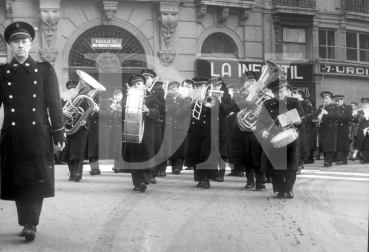 Cien años de vida dan para mucho. Anécdotas, tradiciones, homenajes... Todo queda recogido en un álbum de fotos del que mostramos un breve selección.