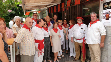 Centenares de navarros ausentes celebraron este sábado el chupinazo en honor a San Fermín y a su tierra
