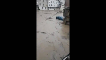 Tafalla y Pueyo han sido dos de las localidades más afectadas por las lluvias en este lunes negro, que ha dejado estampas impresionantes, con coches arrastrados, carreteras derrumbadas y ríos desbordados.