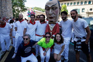 Fotos del recorrido de los gigantes y cabezudos de Pamplona del día 8 de julio de San Fermín 2019