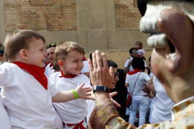 Fotos del recorrido de los gigantes y cabezudos de Pamplona del día 8 de julio de San Fermín 2019