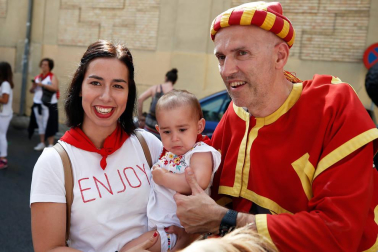 Fotos del recorrido de los gigantes y cabezudos de Pamplona del día 8 de julio de San Fermín 2019