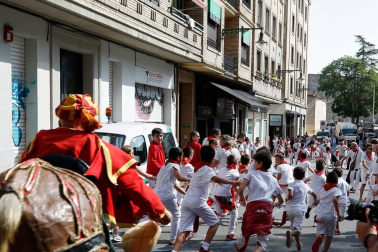 Fotos del recorrido de los gigantes y cabezudos de Pamplona del día 8 de julio de San Fermín 2019