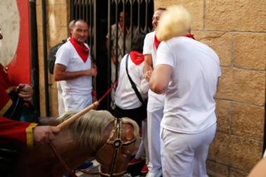 Fotos del recorrido de los gigantes y cabezudos de Pamplona del día 8 de julio de San Fermín 2019