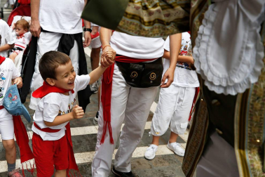 Fotos del recorrido de los gigantes y cabezudos de Pamplona del día 8 de julio de San Fermín 2018