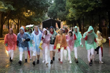 Fotos de Pamplona pasada por agua en el tercer día de Sanfermines