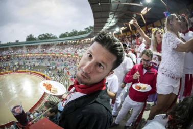 Fotos de Pamplona pasada por agua en el tercer día de Sanfermines