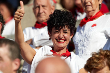 Público asistente a la Plaza de Toros de Pamplona durante la tercera corrida de la Feria del Toro 2019 con la ganadería de José Escolar para los diestros Fernando Robleño, Javier Castaño y Pepe Moral.