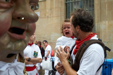 Fotos del recorrido de los gigantes y cabezudos de Pamplona del día 9 de julio de San Fermín 2019