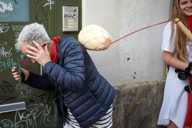 Fotos del recorrido de los gigantes y cabezudos de Pamplona del día 9 de julio de San Fermín 2019