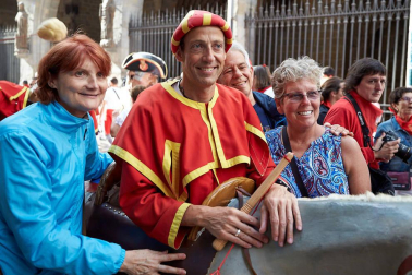 Fotos del recorrido de los gigantes y cabezudos de Pamplona del día 9 de julio de San Fermín 2019