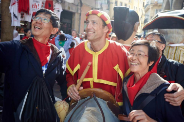 Fotos del recorrido de los gigantes y cabezudos de Pamplona del día 9 de julio de San Fermín 2019