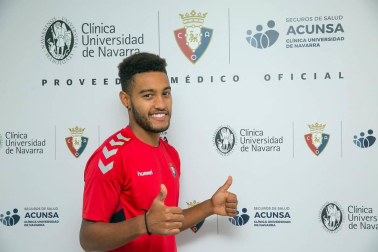 Oier, Rubén Martínez, Sergio Herrera, Juan Pérez, Nacho Vidal, Iñigo Pérez, Antonio Otegui, Kike Barja y Luis Perea han superado este miércoles el reconocimiento médico.