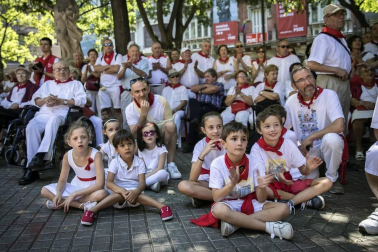Fotos de la ofrenda floral infantil de los Sanfermines 2019