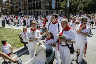 Fotos de la ofrenda floral infantil de los Sanfermines 2019