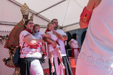 Fotos de la ofrenda floral infantil de los Sanfermines 2019