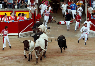Por segunda vez en estos Sanfermines, un mozo quedó tendido inconsciente en el callejón