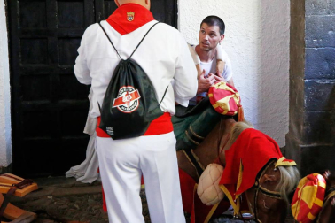 Fotos del recorrido de los gigantes y cabezudos de Pamplona del día 10 de julio de San Fermín 2019