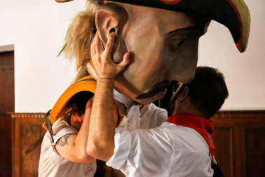 Fotos del recorrido de los gigantes y cabezudos de Pamplona del día 10 de julio de San Fermín 2019