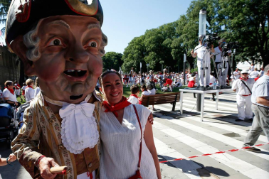 Fotos del recorrido de los gigantes y cabezudos de Pamplona del día 10 de julio de San Fermín 2019