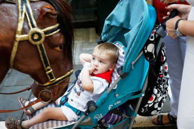 Fotos del recorrido de los gigantes y cabezudos de Pamplona del día 10 de julio de San Fermín 2019