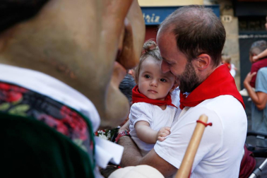 Fotos del recorrido de los gigantes y cabezudos de Pamplona del día 10 de julio de San Fermín 2019