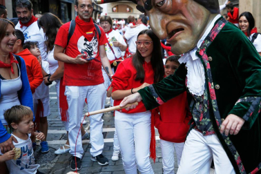 Fotos del recorrido de los gigantes y cabezudos de Pamplona del día 10 de julio de San Fermín 2019