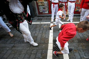 Fotos del recorrido de los gigantes y cabezudos de Pamplona del día 10 de julio de San Fermín 2019