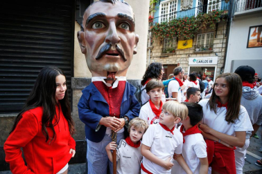 Fotos del recorrido de los gigantes y cabezudos de Pamplona del día 10 de julio de San Fermín 2019